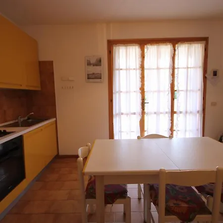 Agenzia Vear Mangrovie 3 Apartment