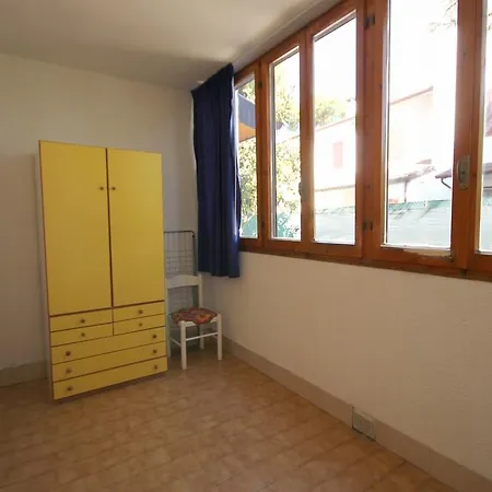 Agenzia Vear Mangrovie 3 Apartment